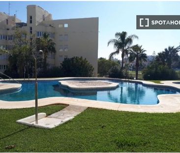 2 room luxury Flat for rent in Torremolinos, Andalusia - Photo 2