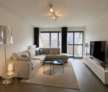Ruim en comfortabel duplexappartement in het centrum van Lanaken - Photo 2