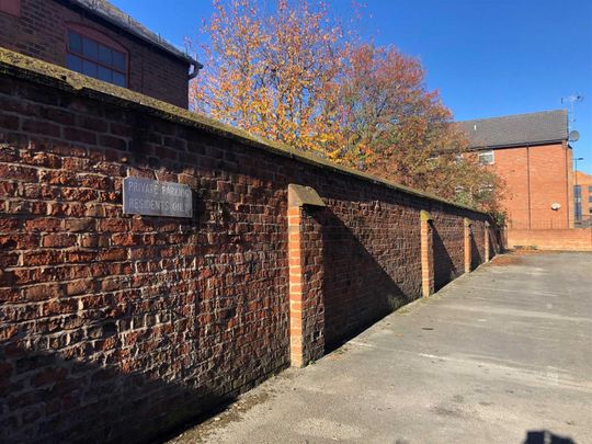 Foregate Street, Chester - Photo 1