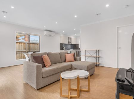 Immaculate 3 Bedroom Home - Photo 3