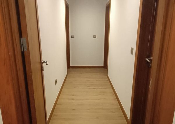 Apartamento T2 em Condomínio Fechado com Piscina, Matosinhos-Sul