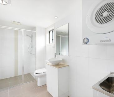 Conveniently Located One Bedroom In Franklin - Photo 4