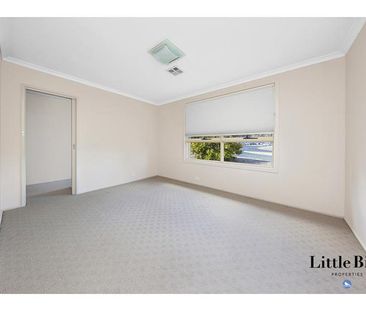 110A Mawson Drive, Mawson ACT 2607 - House For Rent | Domain - Photo 3