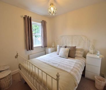 3 Bedroom Terraced To Let - Photo 6