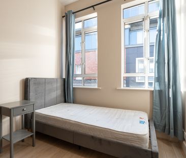 Aston House, 5 Aston Place, Dublin 2, D02 V996 - Photo 2