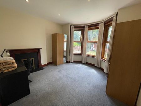 1 bedroom ground floor flat to rent - Photo 4