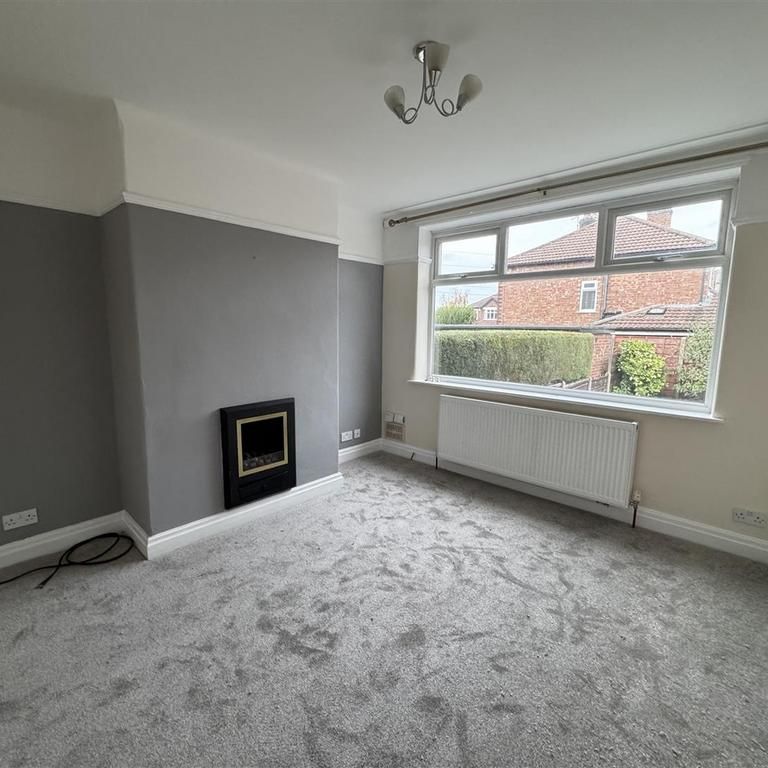 3 bedroom semi-detached house to rent - Photo 1