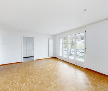 Wohnung mit Gartensitzplatz - Photo 2