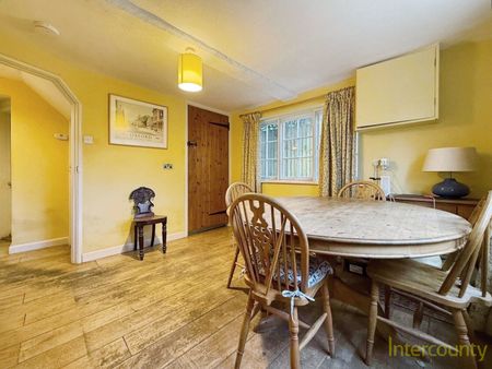 Church Path, CB11, Saffron Walden - Photo 4