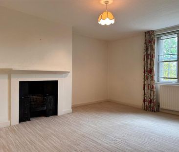 4 bedroom detached house to rent - Photo 1