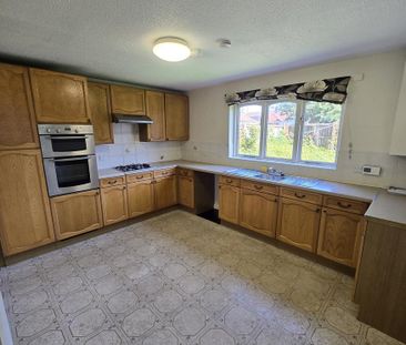 3 bedroom detached house to rent - Photo 6