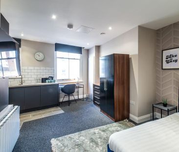 Studio to rent - Photo 1