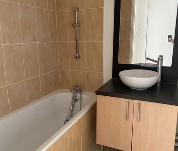 Location Appartement 2 pièces 37m² COGNAC 16100 - Photo 3