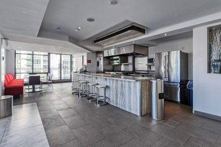 For Lease - 11 Brunel Court Unit# 4009, Toronto, Ontario - Photo 4