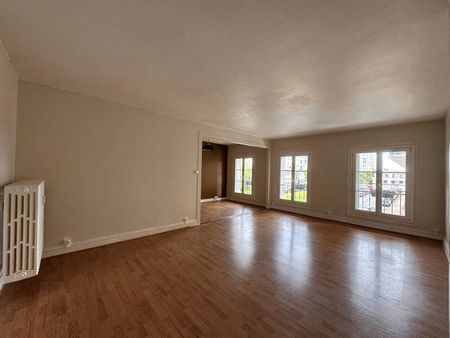 Location Appartement 3 pièces 85m² - Photo 3
