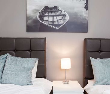 The Birches Room 4 - Photo 5