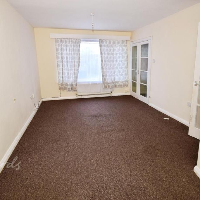 2 bedroom maisonette to rent - Photo 1