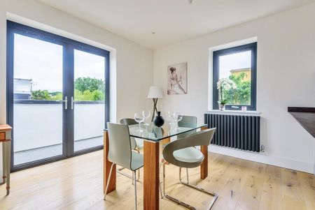 2 bedroom flat to rent - Photo 4