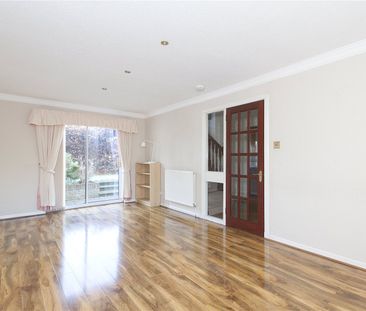 3 bedroom terraced house to rent - Photo 4