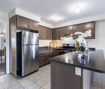 For Lease - 156 Inspire Boulevard, Brampton, Ontario - Photo 6