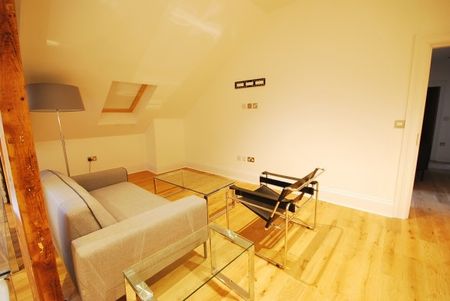 3 Bed - Grainger Street, Newcastle - Photo 3