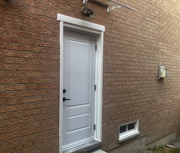 For Lease - 290 Paxton Crescent Unit# Basement, Newmarket, Ontario - Photo 3