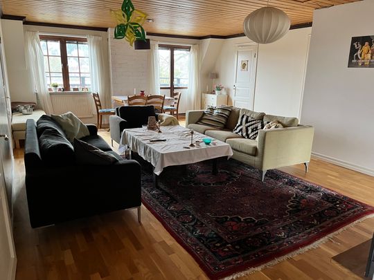 Tallåsvägen, Spånga - Foto 1