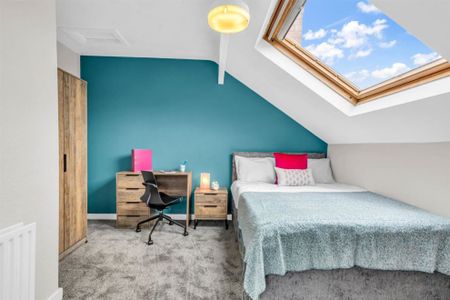 Beechwood Road, Burley, LS4 2LU - Photo 2