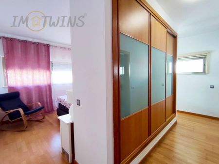 4 bedroom luxury Flat for rent in Zona Ribeirinha, Portimão, Distrito de Faro - Photo 3
