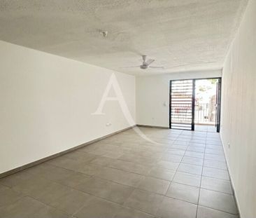 Location Appartement 31.7m² 1 pièce Fort de france - Photo 1