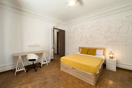 Carrer de Jonqueres, Barcelona, Catalonia 08003 - Photo 4