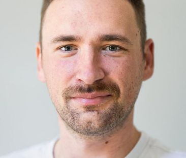 Psychologe im öffentlichen Dienst sucht 1-2-Zi. Wohnung - Photo 1