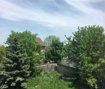 Detached Home For Lease | W9048314 - Photo 2
