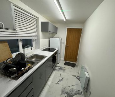 LONDON ROAD, Coventry, CV1 - Photo 3