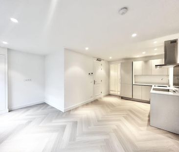 Te huur: Appartement Cornelis Anthoniszstraat in Amsterdam - Photo 1