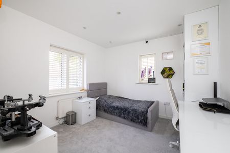 Metcalfe Avenue, Carshalton, SM5 - Photo 5