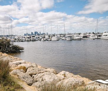 Shared Accommodation: A Beautifully Appointed Home with Riverfront ... - Photo 6