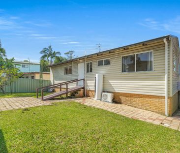 Ideally Located - Photo 2