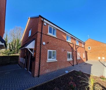 Thompson Terrace, Doncaster, Askern - Photo 4