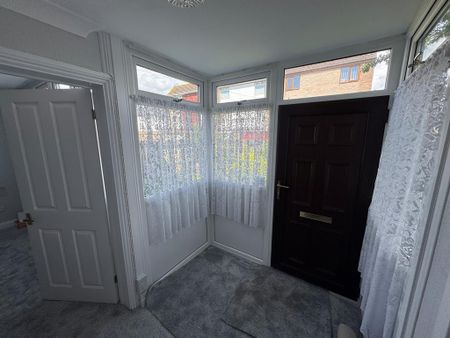 2 bedroom terraced house to rent - Photo 3
