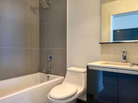 For Lease - 20 Gladstone Avenue Unit# 511, Toronto, Ontario - Photo 5