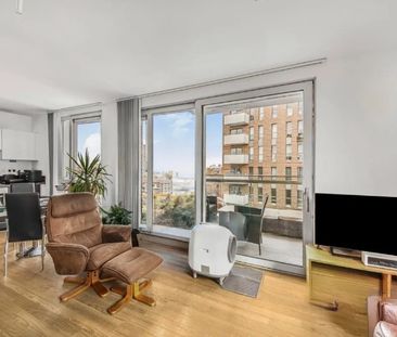 2 Bed Flat, Devons Road, E3 - Photo 1