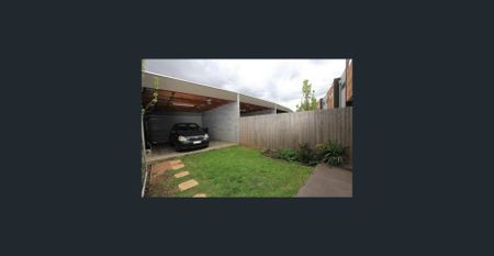 Low Maintenance Living! - Photo 2