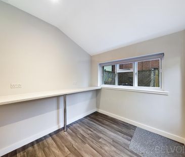2 bedroom semi-detached house to rent - Photo 5
