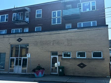 426 Rue Saint-Jacques - Photo 3