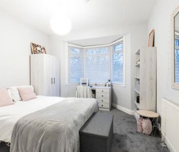 6 bedroom terraced house to rent - Photo 2