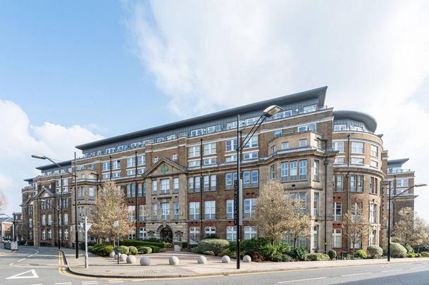 2 bedroom flat to rent - Photo 1