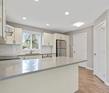 Edmonton Unfurnished townhouse Rental in Kingsway - 3 Bedroom Townh... - Photo 5