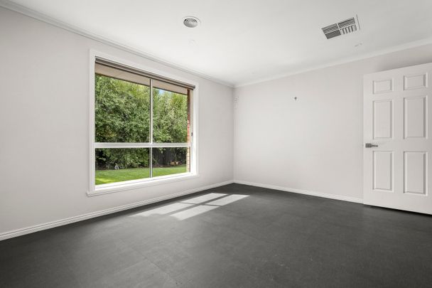 19 Border Drive, Keilor East VIC 3033 - Photo 1