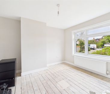 3 bedroom House in Henley Road, Reading - Photo 4